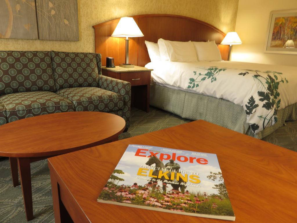 Hotel Wingate By Wyndham Elkins Habitación foto